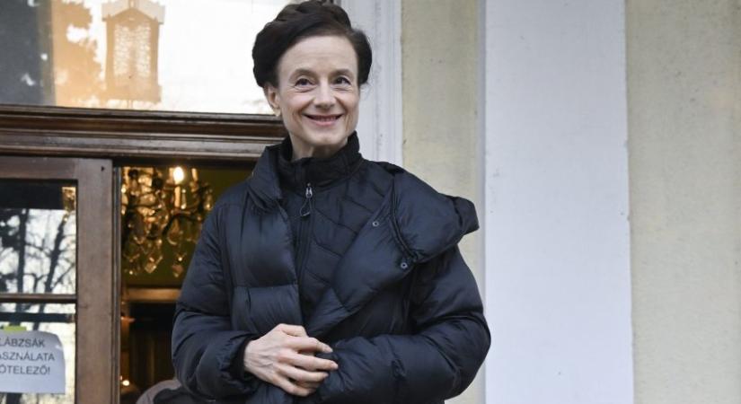 November 9-én történt