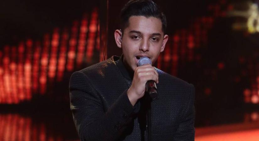 2019-ben tiniként nyerte meg az X-Faktort: 21 évesen felismerhetetlen