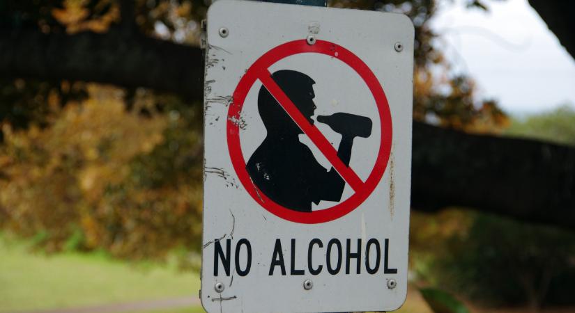 Jövőre már nem csak a sofőrt, az ittas utast is büntethetik