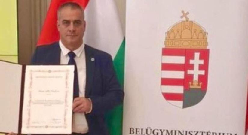 Miniszteri elismerést kapott Veszprém vármegye vezető mentőtisztje