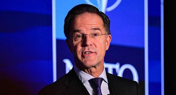 Orosz nukleáris fenyegetések: a NATO főtitkára megnyugtatta az embereket