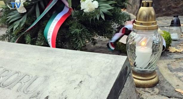 DSTV: közös főhajtás az áldozatok emléke előtt