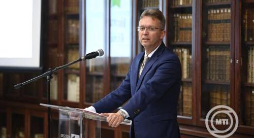 Egyetemi és kutatási megállapodást kötött Magyarország és az USA