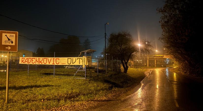 „Szégyen, elég volt!” Mindenkinek üzentek a DVTK csalódott ultrái