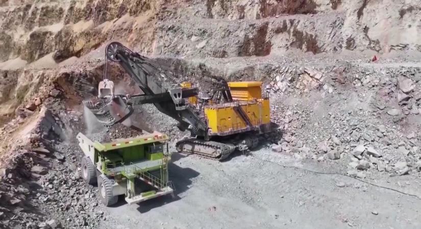 Kína fölfüggesztette ritka fémek amerikai exportjának tilalmát