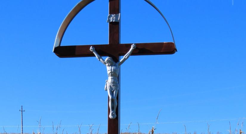 Gondozz egy keresztet! Zalában megteszik az emberek (galéria)