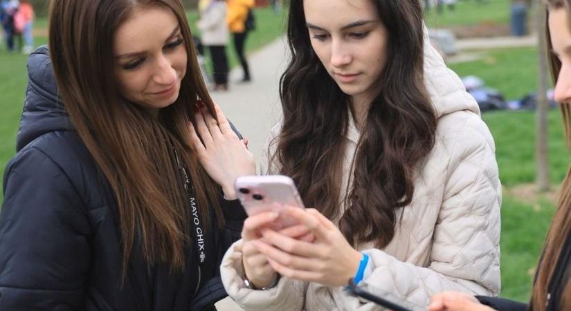 Bizonyos eszközökön megszüntetik a Messengert, de az adatok megmenthetők