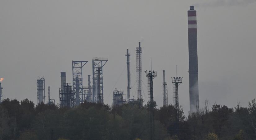 Hernádi Zsolt megszólalt a százhalombattai robbanás ügyében