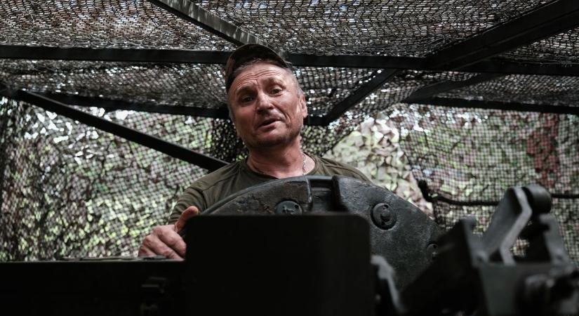 Készülhetünk az ukrán kapitulációra? Tömegesen adják meg magukat az ukrán egységek a fronton