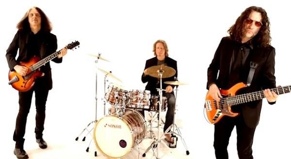 Megjelent Alex Skolnick jazz-triójának új albuma