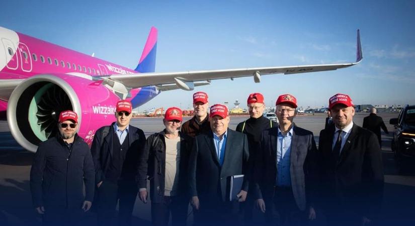 A miniszterelnök bemutatta a szupercsapatot (videó)