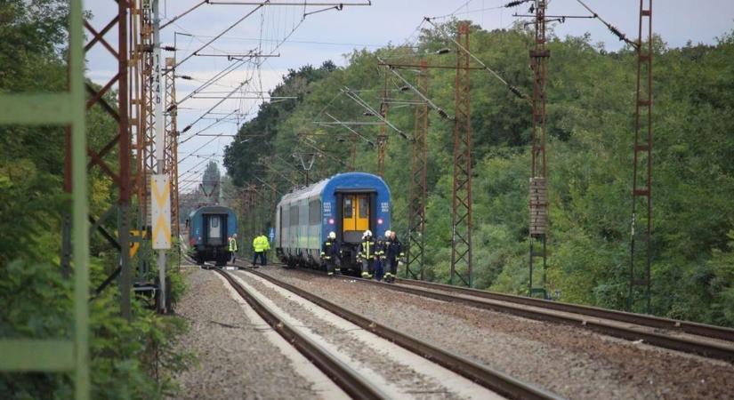 Embert gázolt a vonat - a baleset a borsodi vonatközlekedést is érinti