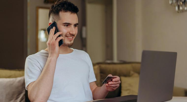 Ennyit kérdezz a deep fake csalótól a telefonban