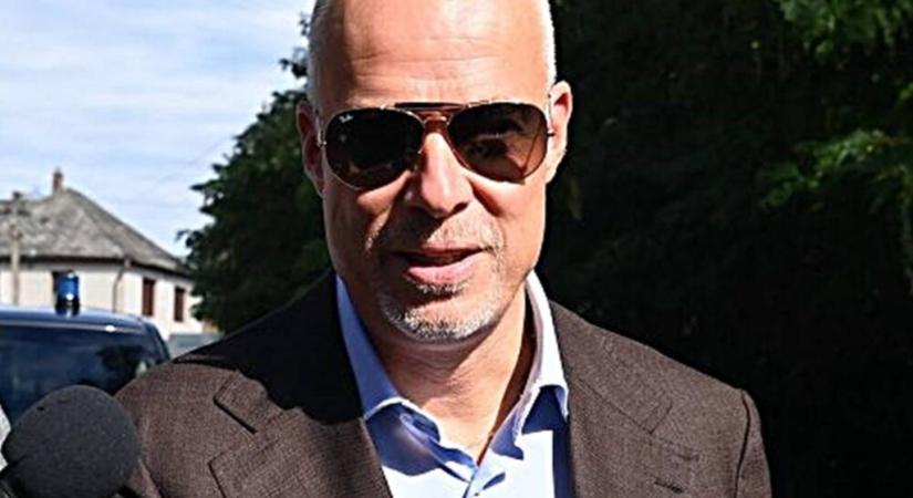 Szalay-Bobrovniczky Kristóf honvédelmi miniszter, televásárolta kiskosarát a Pentagonban