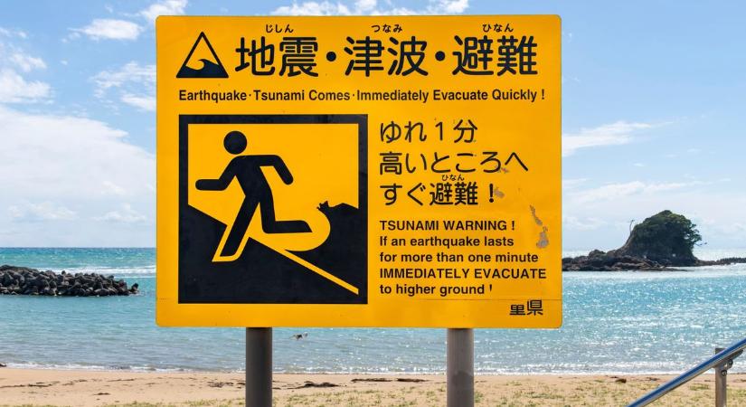 Erős földrengés rázta meg Japánt – szökőárriadó miatt evakuáltak ezreket