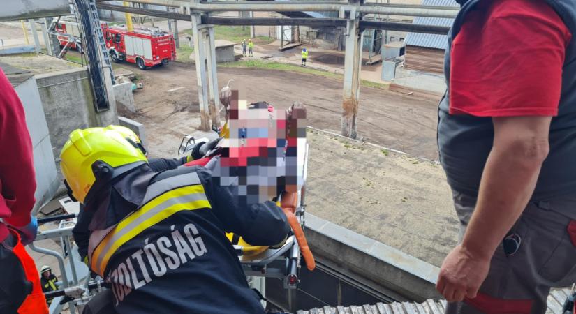 Súlyos baleset az ajkai erőműben: helikopterrel vitték Győrbe az összeégett munkást