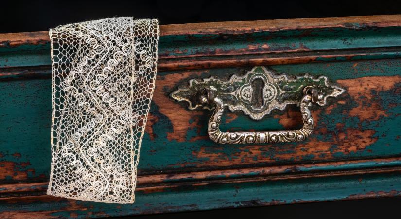 5 dolog a nagyi szekrényéből, ami kincset érhet