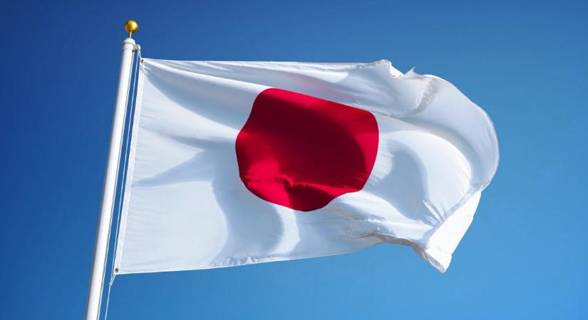 Hatalmas erejű földrengés rázta meg Japánt vasárnap, kiadták a cunami-riasztást