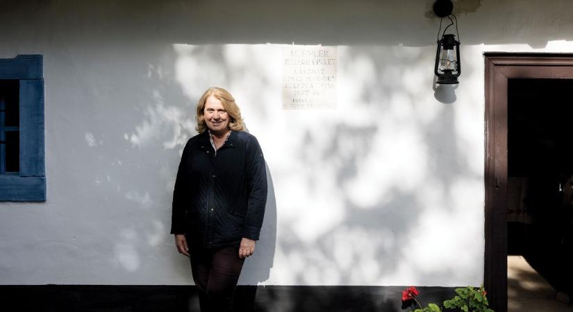 Világszinten is ritka példa, hagyományaink őrzője a hazai tájházak komplex rendszere – Hegedűsné Majnár Márta a Mandinernek