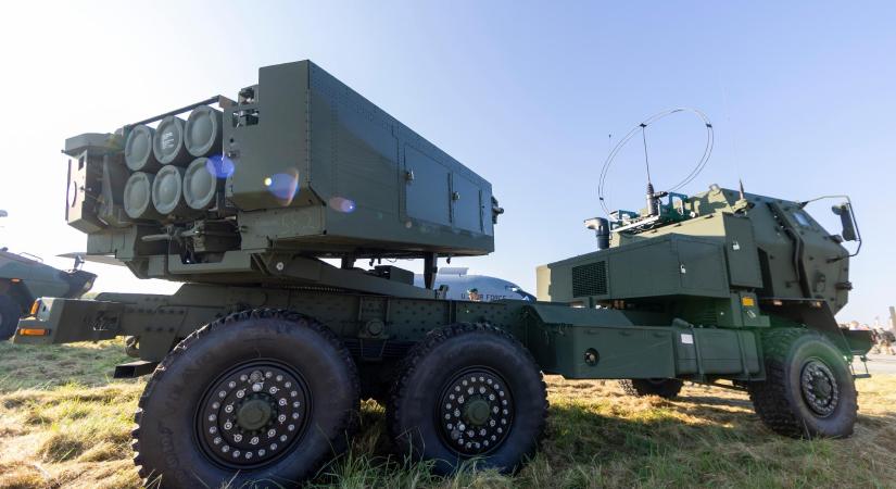 HIMARS-rakéta beszerzéséről is egyeztetett a honvédelmi miniszter Amerikában  videó