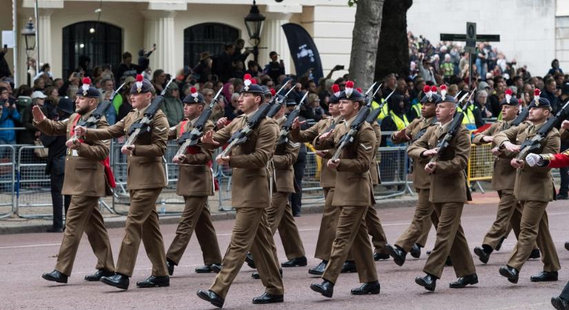 A brit hadsereg segít megvédeni Belgiumot a dróntámadások után