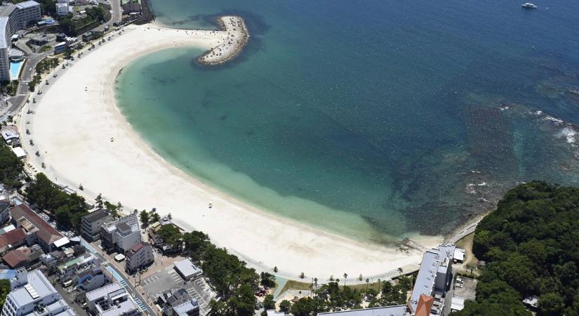 Elrendelték a cunamiriadót Japánban