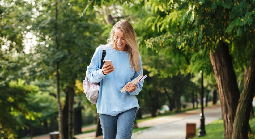 Mit jelent, ha valaki állandóan mobiltelefonnal a kezében jön-megy? Ezt gondolják a pszichológusok