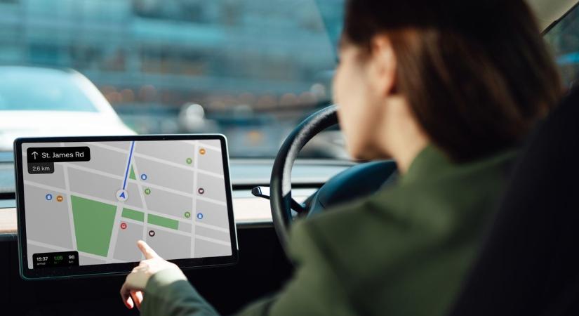 A Google nem aprózta el: beszélgető, mindent tudó navigátort ültet mellénk az autóba
