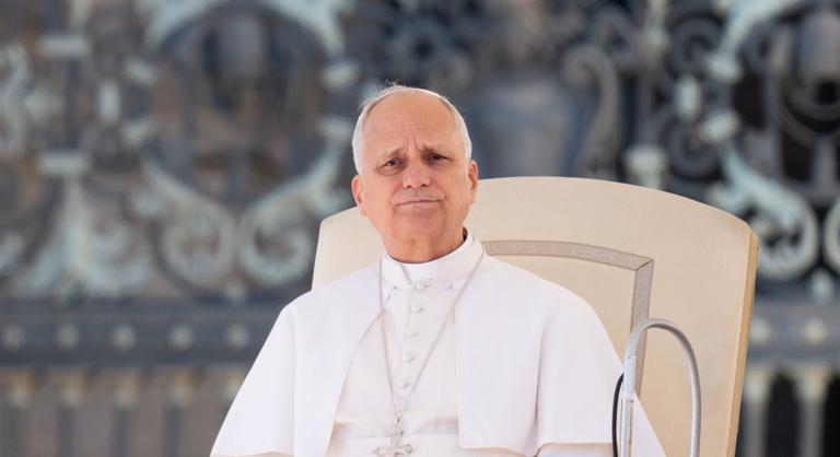 XIV. Leó pápa rendkívüli tanácskozásra hívta a bíborosokat