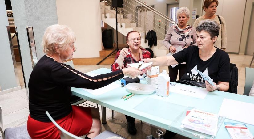 Ingyenes szűrések és szakmai előadások az V. Győri Diabétesz Napon - XXL képgaléria