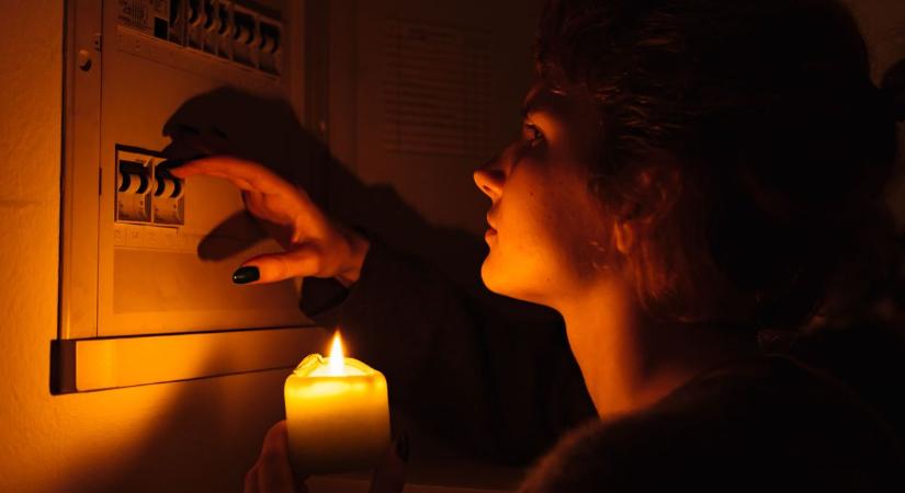 Miniszteri kitüntetésekkel jutalmazták a kecskeméti orvosokat, ezeken a településeken nem lesz áram