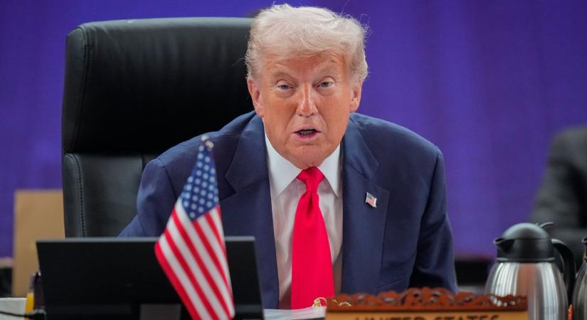 Beleszállt Donald Trumpba a Tisza-közeli volt kémfőnök