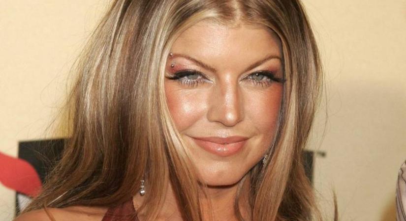 A Black Eyed Peas bombázó énekesnője volt: 50 évesen szexibb, mint valaha