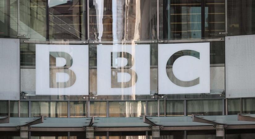 Lemondott a BBC két vezérigazgatója egy Trumpról szóló dokumentumfilm miatt
