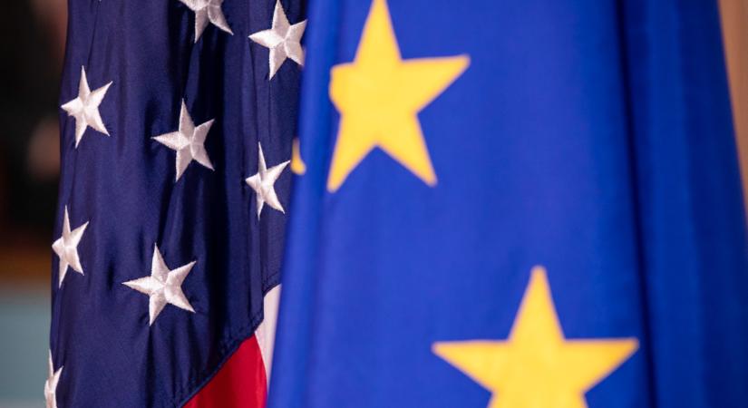 Európai Bizottság: hiába a magyar-amerikai megállapodás, 2027 végéig ki kell vezetni az orosz olaj- és gázimportot