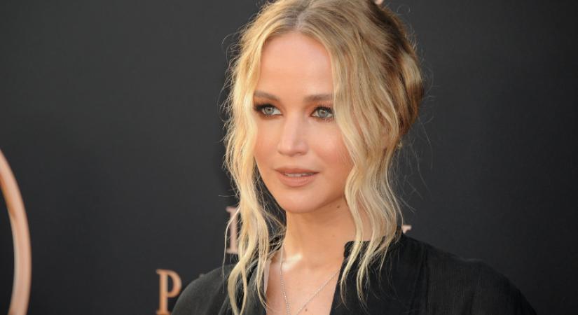 Jennifer Lawrence bebizonyította – egy melegítőnadrágos szett is lehet sikkes