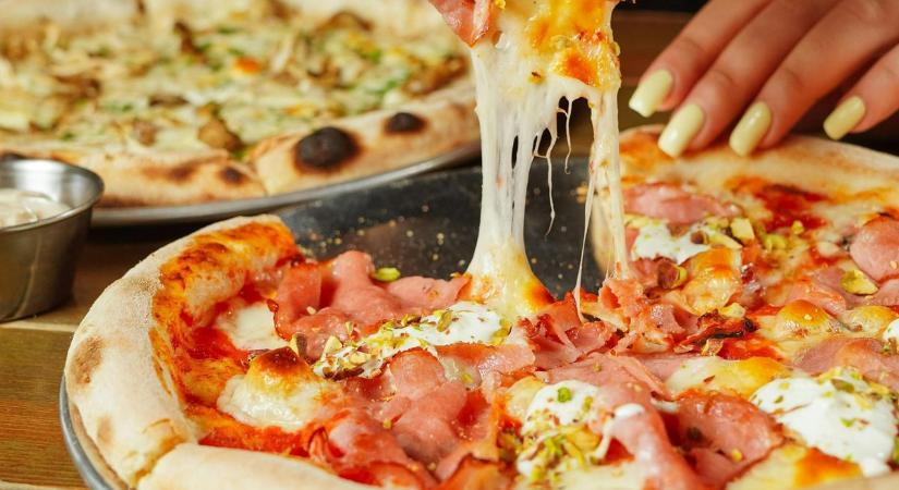 Ínycsiklandó választás: a kommentelők kedvenc pizzái Dunaújvárosban!