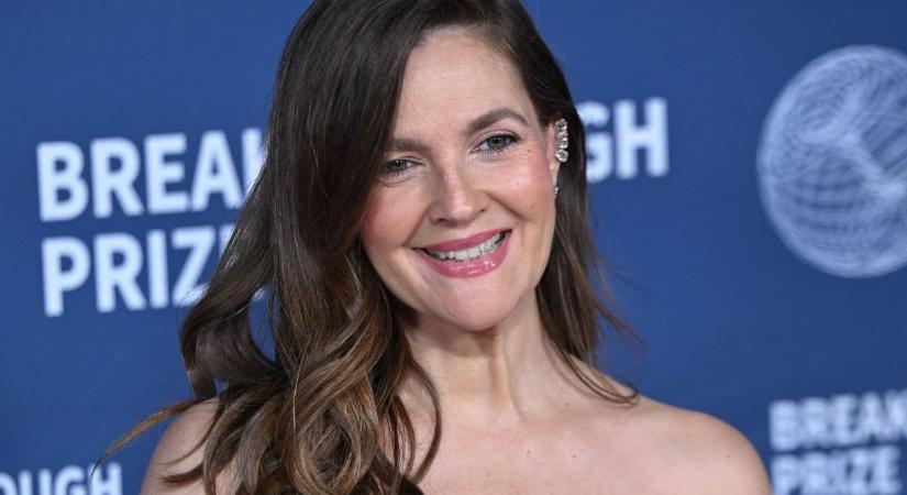 Drew Barrymore 11 évesen már drogfüggő volt, Bradley Cooper öngyilkos akart lenni