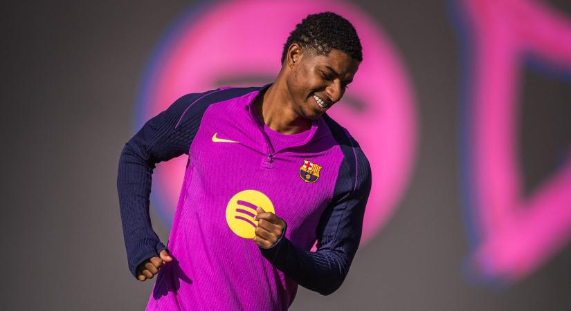 Veszélyben Rashford helye, új csillagot venne a Barcelona