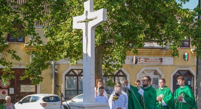 Egyháziak emlékezete – a néhai ikonikus papok és lelkészek szellemi hagyatékát moly nem rágja, rozsda nem emészti