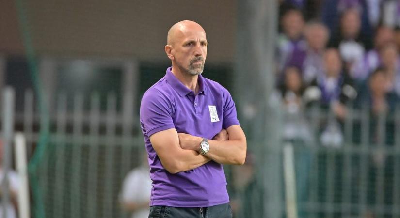 Az Újpest elküldte edzőjét