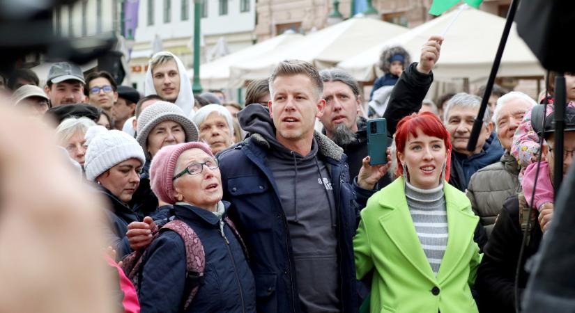 Listázott a fideszes “média”? Így tehetsz feljelentést