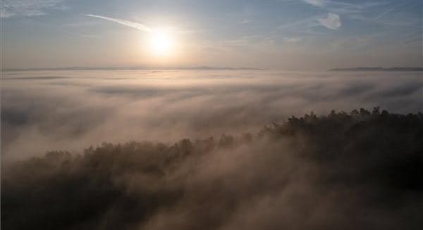 Nem kell még elővenni a télikabátot, akár 15 fok is lehet hétfőn