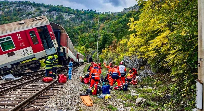 Összeütközött két vonat – Többen megsérültek