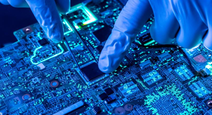 Kína feloldja az autógyártáshoz használt Nexperia chipek exportkorlátozását