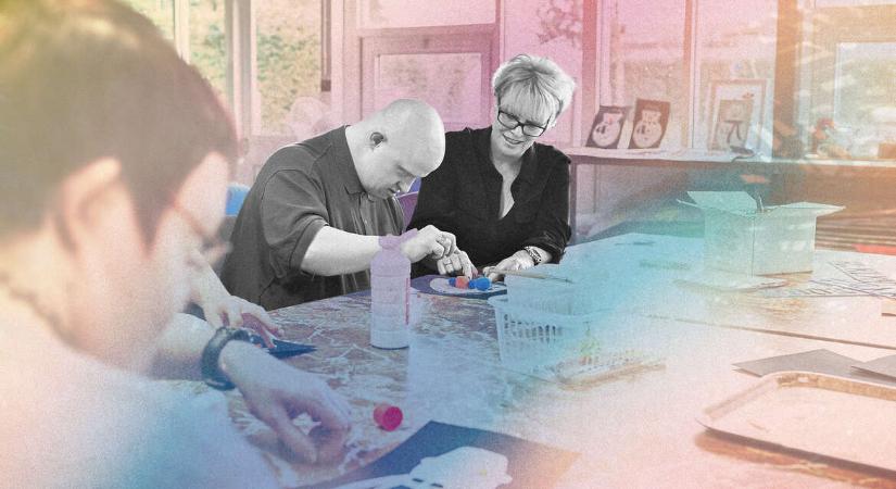 „Itt nem gyógyszereznek, nem kötöznek le senkit” – Írországban így segítik az autista felnőtteket