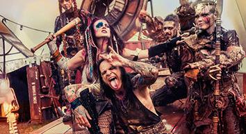 Izgalmas vendégekkel és új lemezzel érkezik Budapestre Alice Cooper lánya