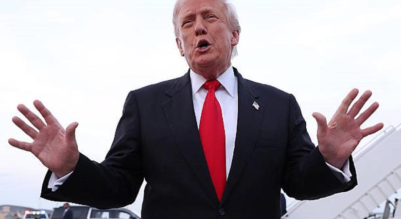 Kiakadt Trump a BBC-n, becstelennek nevezte a főigazgatót