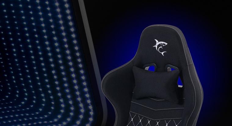 A White Shark komoly vihart kavar a PlayIT-en, itt a gamer felszerelések új generációja