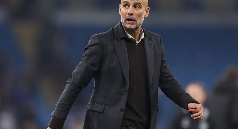 Man. City: Pep Guardiola „ezredes” lett! – képpel